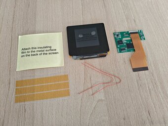 AMOLED displej pro Gameboy Color - 2