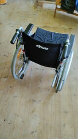 Kolečkové křeslo invalidní vozík - 2