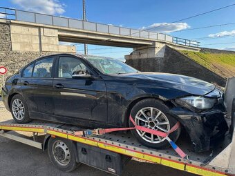 Náhradní díly BMW F30 motor N47 316D 318D najeto jen 100.000 - 2