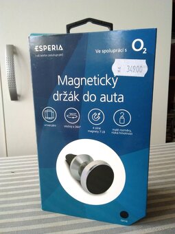 Nový magnetický držák do auta. - 2