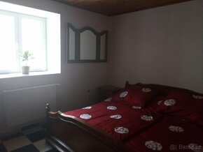 Komplet ložnice z masivu - 2