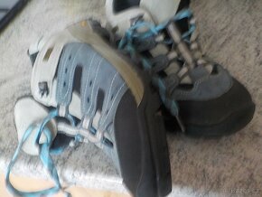 Prabos kvalitni outd boty vibram + goretex vel 38,5 - 2