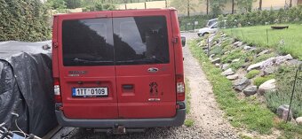 Ford transit 2.2 , 9 míst - 2