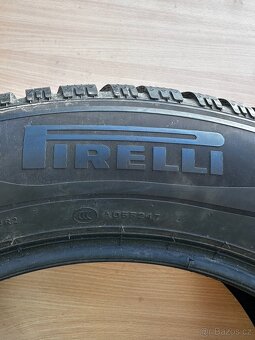 Pneu 235/60 r18 - 2