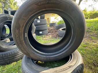 225/55r16 - 2