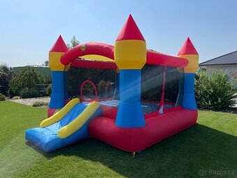 Zapůjčím skákací hrad XXL - 2