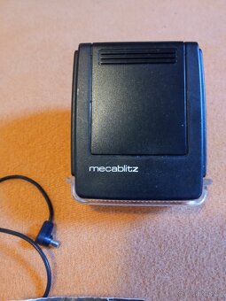 Blesk Mecablitz 23 B3 - 2