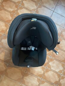 Autosedačka BRITAX RÖMER Trifix 2 i-Size 2019, cosmos black - 2