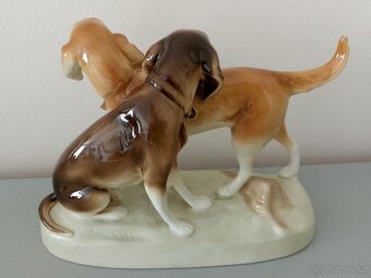 Porcelánová soška psi - 2