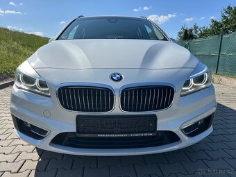 BMW 220d Grand Tourer , X-Drive, Luxury , Bílá Perleť - 2