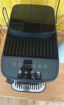 Kávovar Delonghi Magnifica Evo - 2
