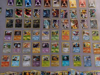 Pokémon karty - 2