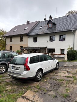 Volvo v50 - 2