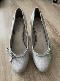 Lodičky Bugatti světle šedostříbrné (41) - 2