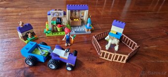 Lego Friends Stáj s hříbaty Mii 41361 - 2