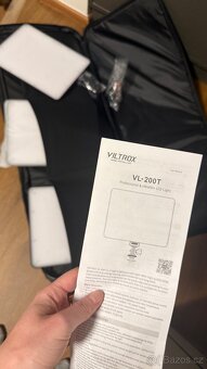 profesionální LED osvětlení Viltrox VL-200T – set 3 kusů. - 2