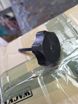 Yamaha XT 600 Z Tenere 1VJ 3AJ měrka víčko oleje - 2