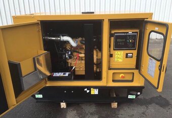 Dieselový generátor Caterpillar DE13.5E3 – 13,5 kVA – TOP ST - 2