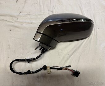 Leve i prave zpetne zrcatko - Audi A7 - 2