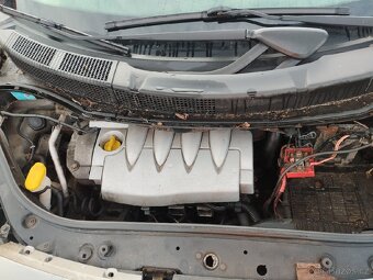 Renault Scénic ll 1,6-16v - 2