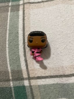 kinder joy-stranger things - 2