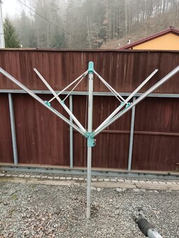 Náchod, hliníkový sušák bez šňůr. - 2