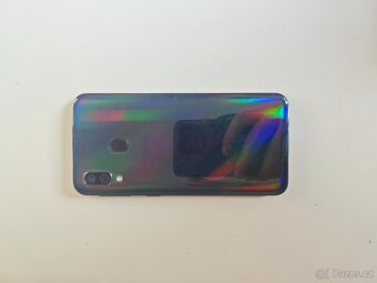 Samsung Galaxy A40 - 2