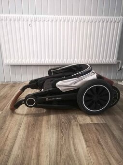 Sportovní kočárek - 2