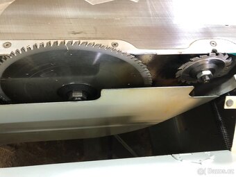 Formátovací pila PF 300L - 2