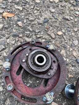 Bmw e36 stavitelné uložení - 2