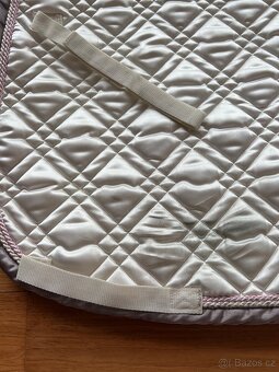 Eskadron podsedlová dečka - 2