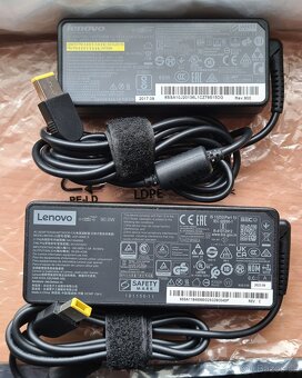 Adaptéry Lenovo / myš Logitech - 2