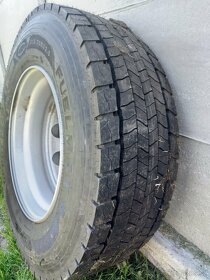 Kolo na Iveco pneu GOODYEAR FUEL MAX D315/70 R 22,5 - 2