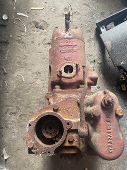 Rozbehovy motor DT - 2