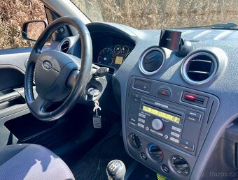 Ford Fusion 1,4 nafta klima nová stk 4,5l / 100 - 2