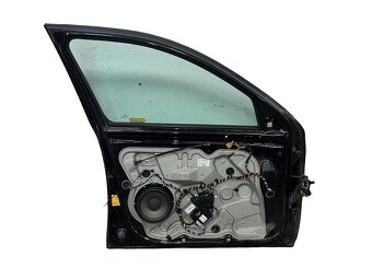 Levé přední dveře černá LF9R Škoda Octavia 2 r.v. 2008 - 2
