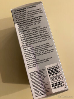 Noční krém Neutrogena Retinol Boost - 2