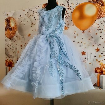 Světle modré elegantní dětské slavnostní šaty - 2