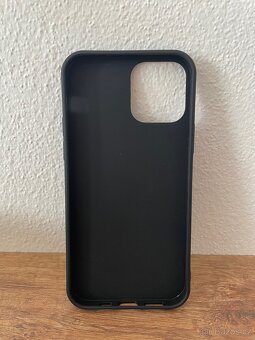 Pouzdro iPhone 12 pro - 2