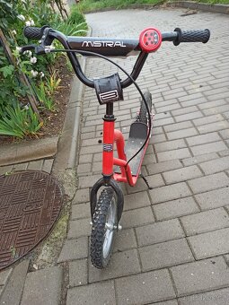 Dětská koloběžka - 2