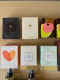 Nové dámské parfémy Avon v orig. balení - různé - 2