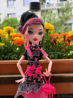 Monster High Draculaura Camera, Akcion - 2