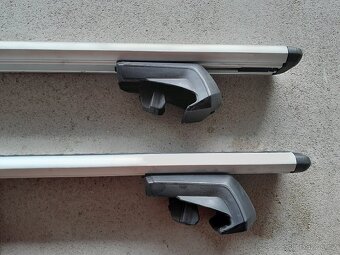 Střešní nosiče (příčníky) Thule 7104 + Wingbar E - 2