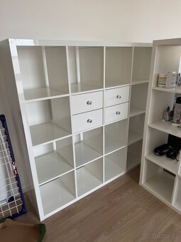 Regálové stěny ikea - 2