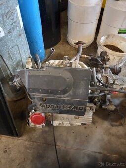 Prodám motory  na škoda felicie 1.3 mpi 1.3 i  i převodovky - 2