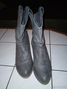Nové kožené kozačky vel.43, špatně zvolená velikost - 2