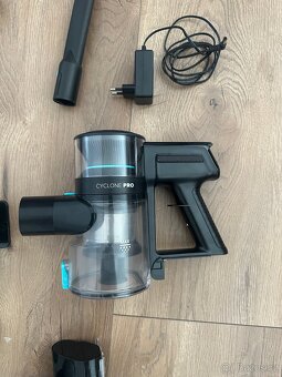 Ruční vysavač Niceboy ION H7 - 2