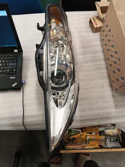 Přední světlo Mondeo - 2