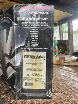 Propeller-lodní šroub Mercury Black Max Nový - 2
