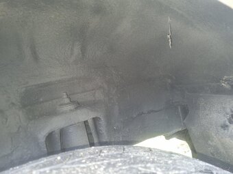 Miitsubishi pajero 3.2 121kw manual - 2